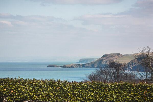 Enjoy our spectacular sea view from both Terrace bistro &amp; Bay a la carte Restaurants every day