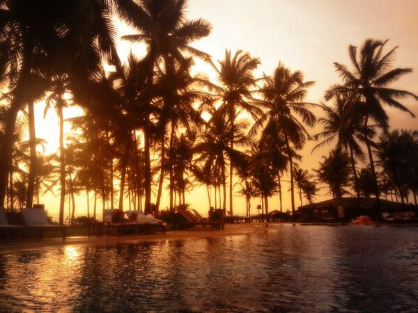RAB555's tweet photo. Goa....relaxing time http://t.co/X4TuXqIExQ