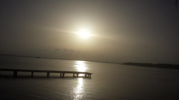 IMAGENQROO's tweet photo. Atardecer en nuestra hermosa laguna Nichupte http://t.co/HRIHKnhZVB