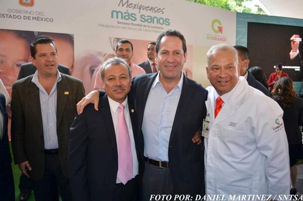 DOMSNTSA's tweet photo. El día de hoy el Gobernador; Eruviel Avila Inauguró del Banco de Leche Materna Naucalpan http://t.co/mQV73bhtbn
