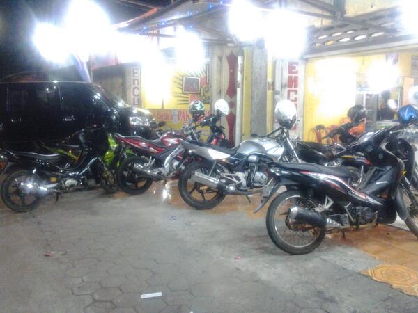 Ngreeeng ngreeeng.....