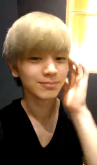 BRJhUaXCUAAQCcd.jpg:large