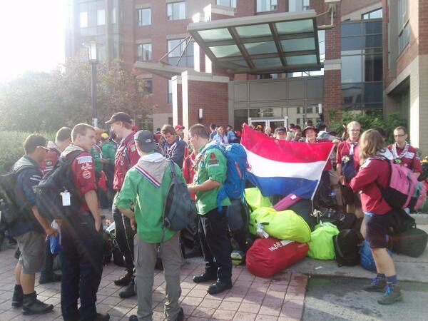 All participants waiting for the bus to the #campground #MOOT2013 / Alle deelnemers aan het wachten op de bus.