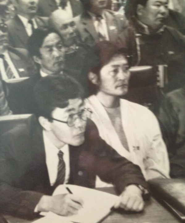 Ardiin baga hural deer bga 2 mongoliin baatar zov yumni toloo yavj bgad buruu humuusd ...