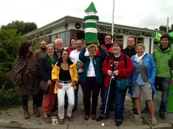 View image on Twitter