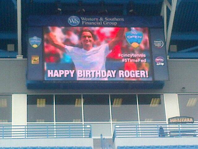 CUMPLE ATRASADO DE ROG EN NY - Página 2 BRKHqQhCIAIc2Lr