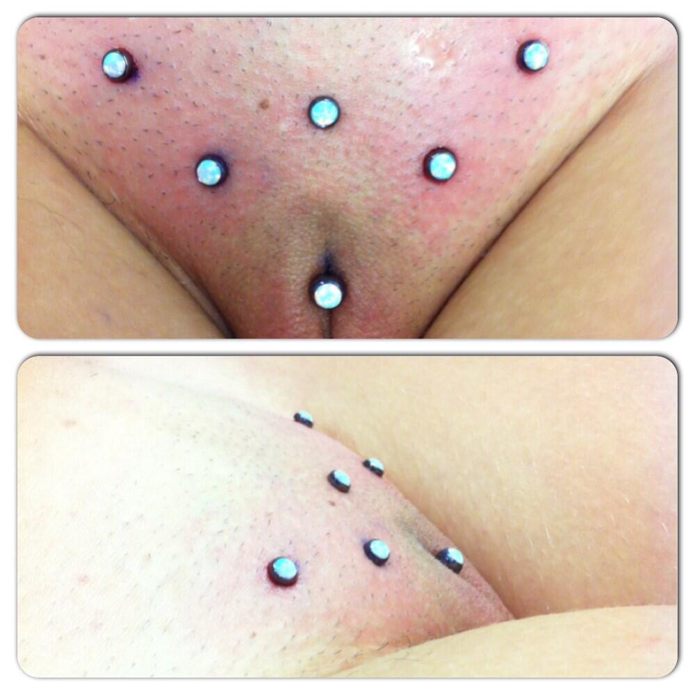 Christina piercing Genital piercing