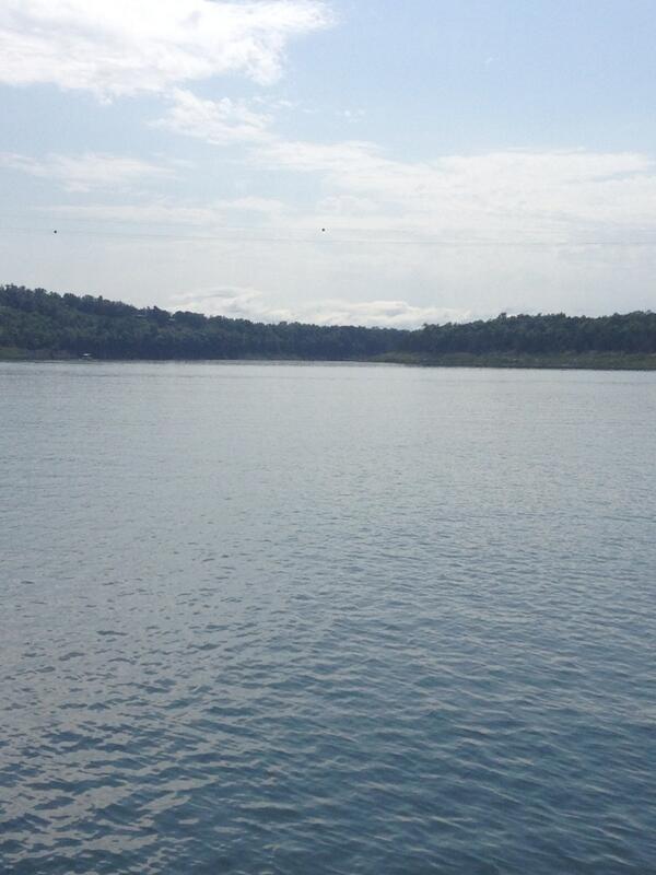 What a perfect day on the water #familyvacation #bullshoals