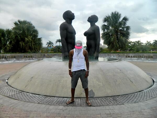 DamionBanton's tweet photo. http://t.co/KSNgAKnfGh