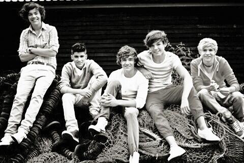 Valentina231D's tweet image. #OneDirectionAreOurSunshine
#onedirectionbestsongeverisamazing 
#thanksonedirection
#weloveandsupportatniall