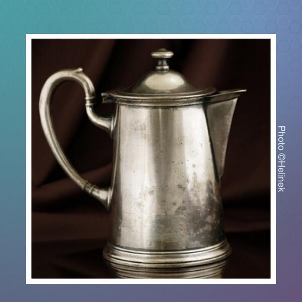 CrumsMiniMall's tweet photo. This word has 8 letters. The 4 pics are... #whatstheword http://t.co/dBuwOXYDRT http://t.co/ESltmHWs1E