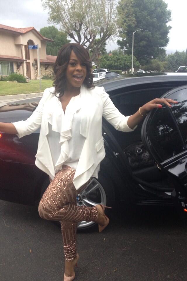 Niecy Nash on X: So many compliments on my leggings tonight