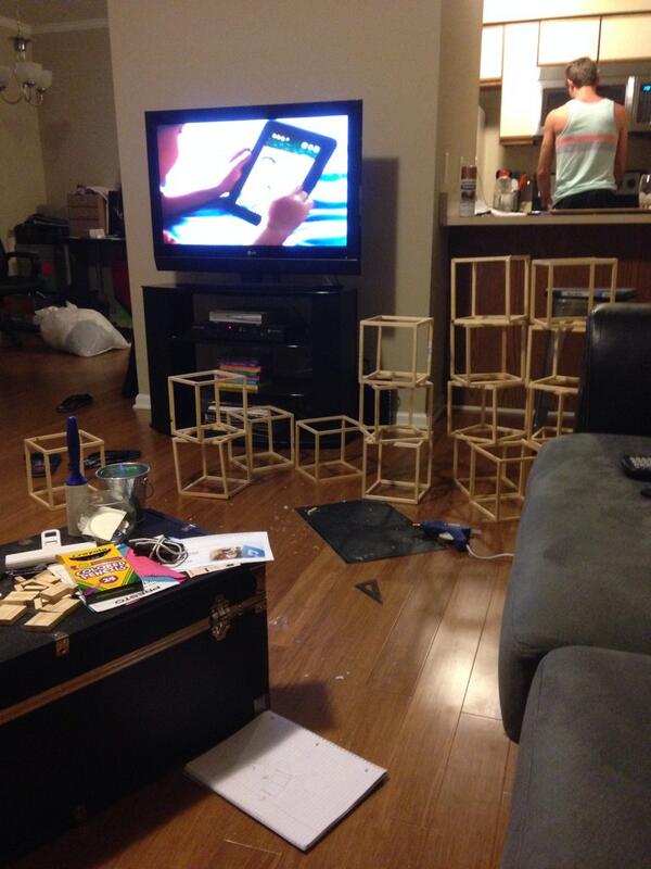 whtthecrowsaid's tweet image. #SCADprobz your apartment turns into an art project