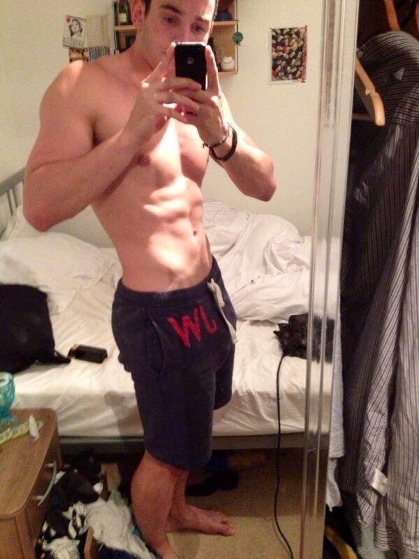 M_Monteith's tweet image. @FrasboMont @robtenshi @crispyofficial @ConorFerg6 sure. What do you think? #fagbo