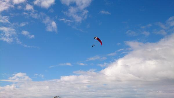 Richardgarvey's tweet photo. A week later and I want to jump again! #aus #skydive #summer #nofilter http://t.co/8BGT2Df4aW