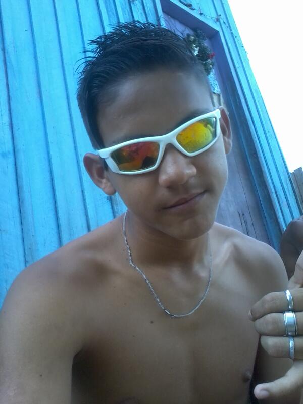 DimenorSampler's tweet photo. -  bom dia http://t.co/X8sEXbvapj