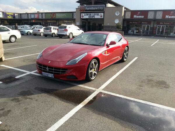 DutchessTweet's tweet photo. Why #hello #dreammobile ! #ferrari #johannesburg visit http://t.co/UoQLJAUlW9