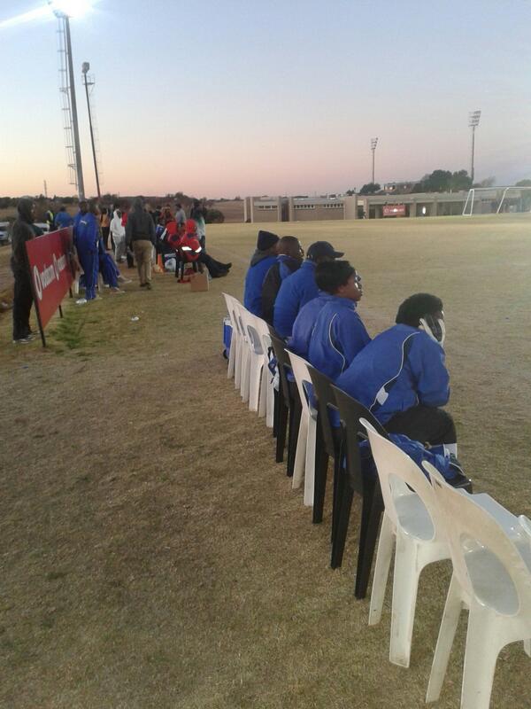 Amishtee's tweet image. @UFSweb Our Kovsie women soccer team need your support. Come support them at the Main soccer field. #Inter13