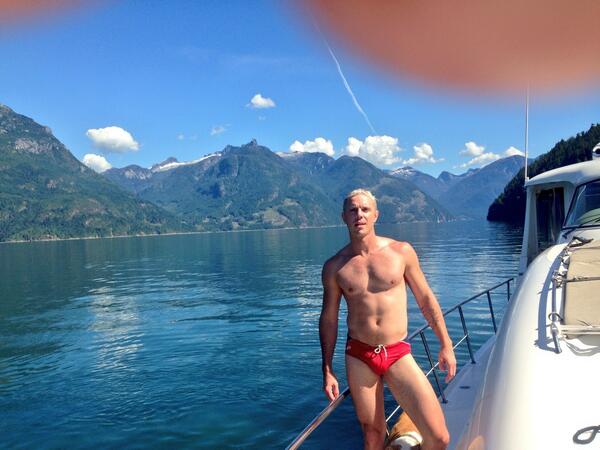 Jakeshears's tweet photo. Greetings from Desolation Sound, Canada...
Life is hard. http://t.co/FTe6qmK6Jc