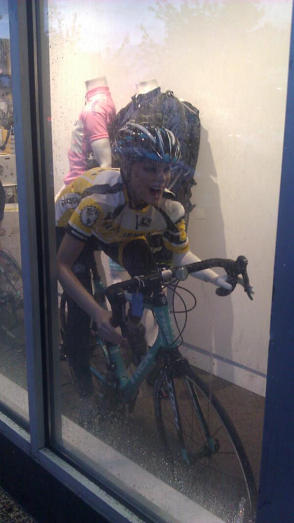 coolcorn's tweet image. this cyclist is #notstrange