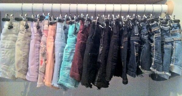 JulieJankowski's tweet image. Hung up most of my shorts 😳 #cleaningprocess