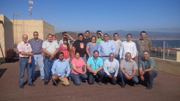 yacaFx's tweet image. Yeah!!! Terminando el curso en la @UABCmx de #WebWorks Para #BlackBerry10 #BBElite :)