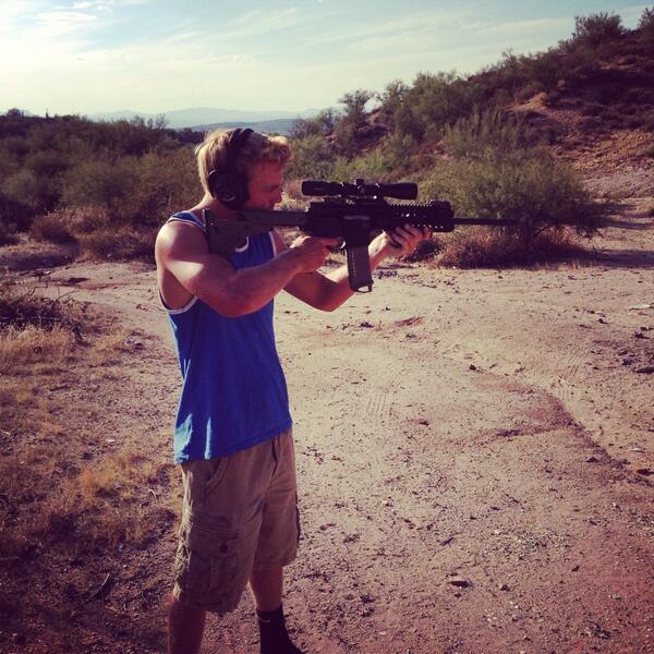 Mac_attack420's tweet photo. Wasting bullets http://t.co/DpZORcLh8p