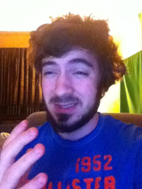 IAmSp00n's tweet photo. @lolrenaynay http://t.co/feek4fOxwY