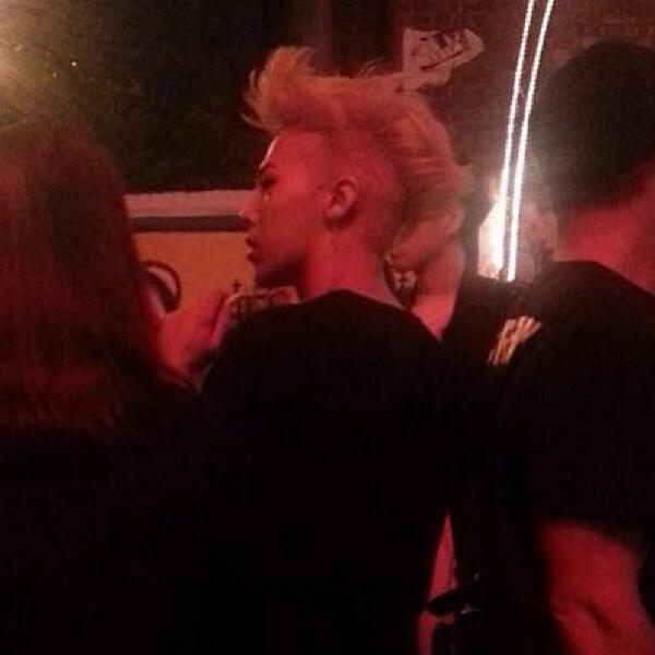 [10/8/13][Pho/Vid] GD ở tại trường quay MV ở London BRSGebRCQAIDdqs