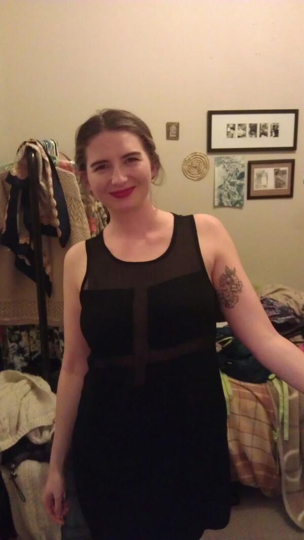 Get this hot lady on my arm for the night #wonatlife #sheissohotitishardtobelieveshehangsoutwithme