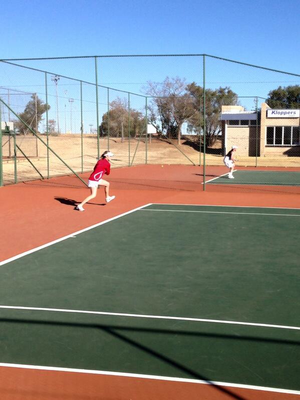 UFSweb's tweet image. Lots of action on the tennis courts this morning. #Inter13 #interver