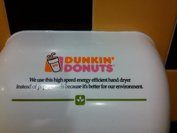 ryanwmcl's tweet photo. Alright DD. Definitely a step in the right direction. But next up is RECYCLING!!! @DunkinDonuts @sustainability http://t.co/3YQnXGjtZc