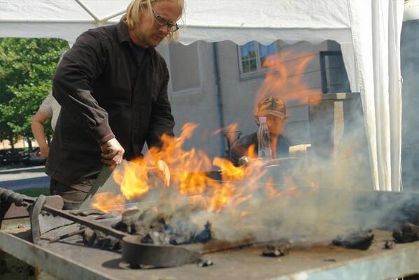 Gjethuset's tweet photo. #Gjethuset er ikke kun musik, der er gang i hammer og esse denne weekend. Metalworkshop; kom og leg #OutstandingMetal http://t.co/GXGl6zFaaw