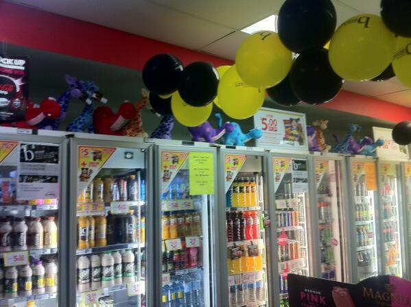 jacinda1306's tweet photo. Toys sell great!! http://t.co/ClAmsBTGrw