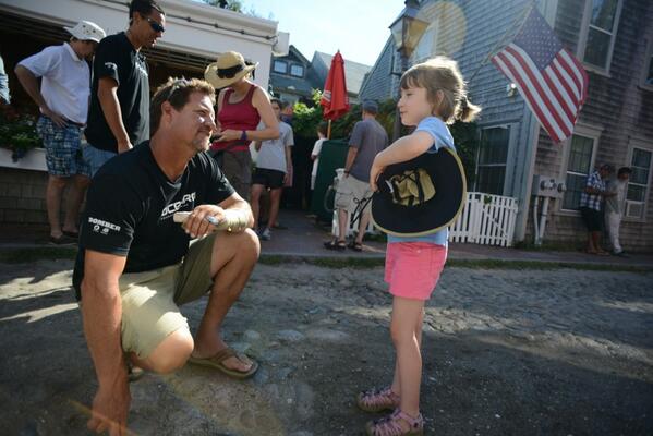 paultaggartfoto's tweet photo. @ocearch Brett talks to future scientist  #shark lover at the starlight in #Nantucket #expeditioncapecod  #shark365 http://t.co/yYNQfvUQXs