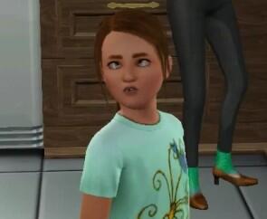 SimLunaSmith's tweet image. Your a funny girl @luna_fenderson haha