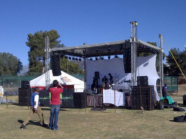 OrosInLangGlas's tweet image. #inter13 dinge lyk gevaarlik! #thula