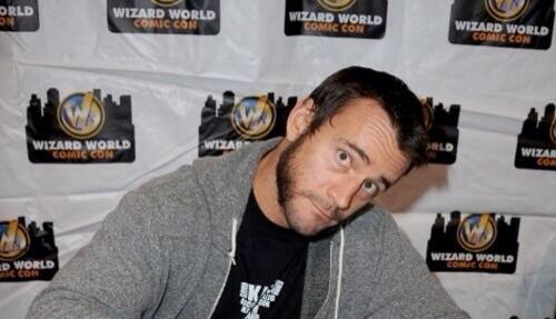 CMPunkThings's tweet image. Punk at Wizard World.