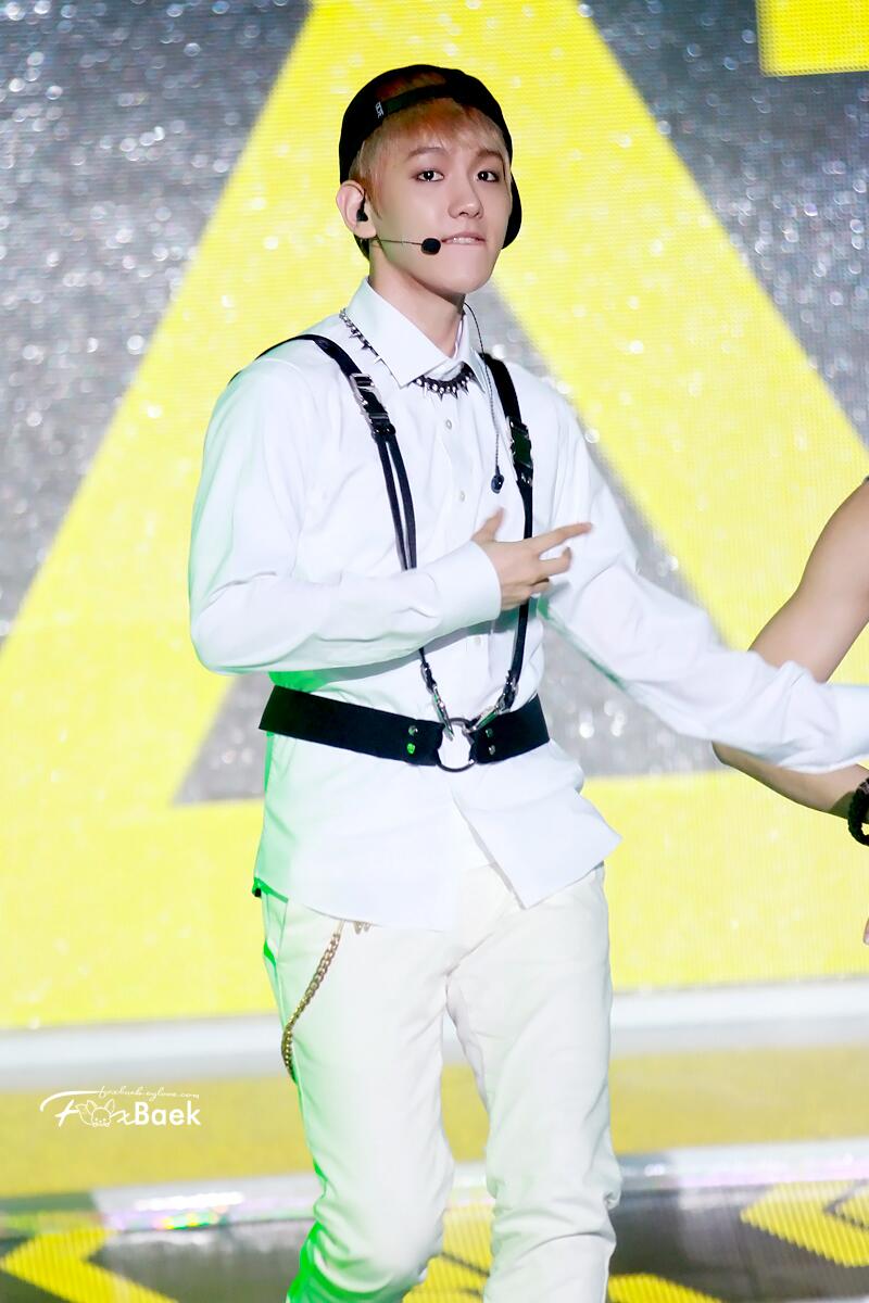 BRUVDC2CMAEuP0B.jpg:large