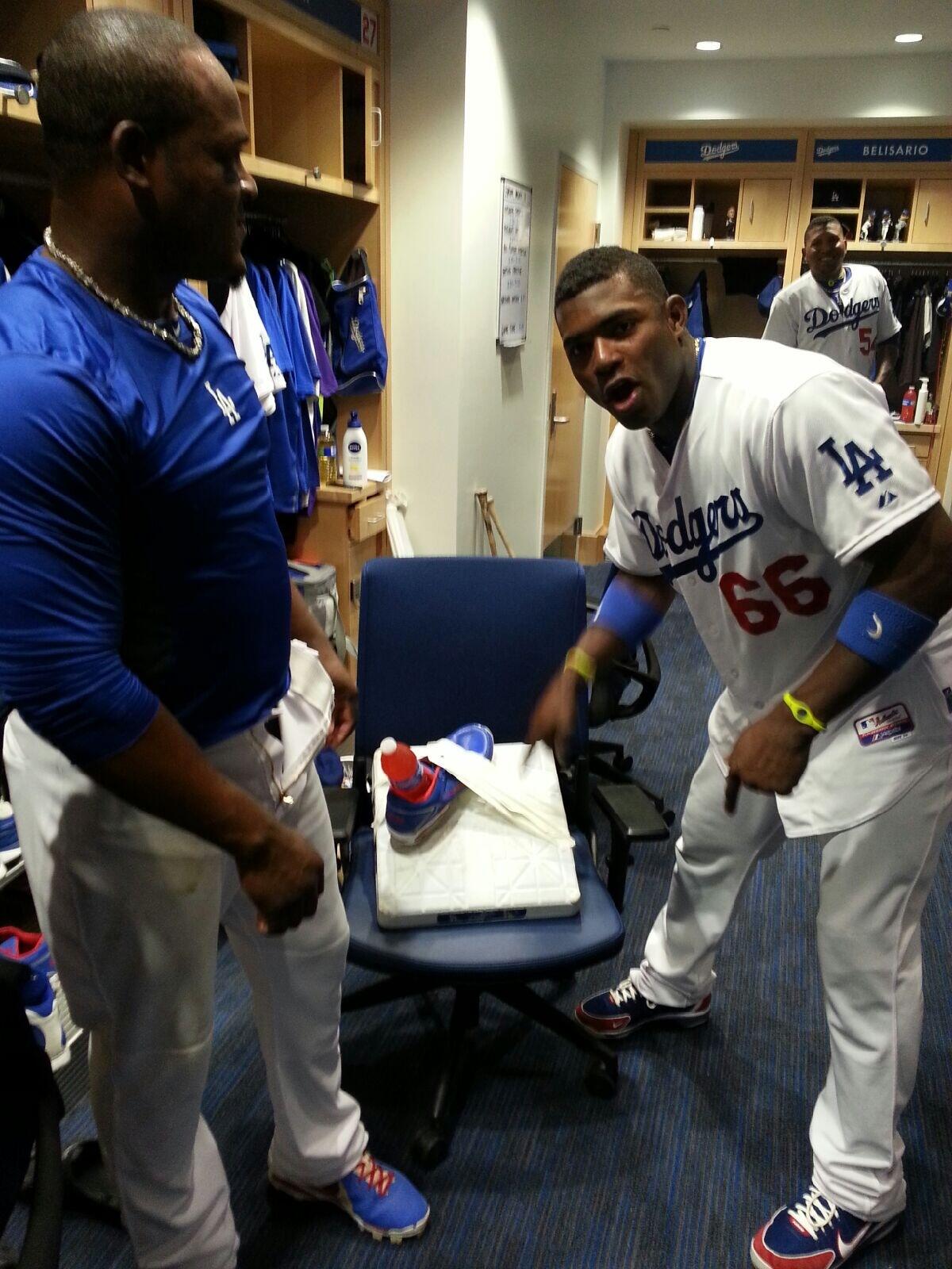 BRWApjhCAAEUSVz.jpg:large