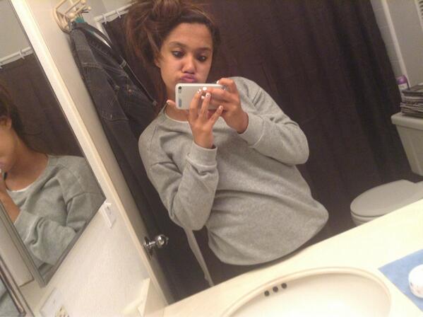 bree_nwts's tweet image. well dam . #toocutetofunction