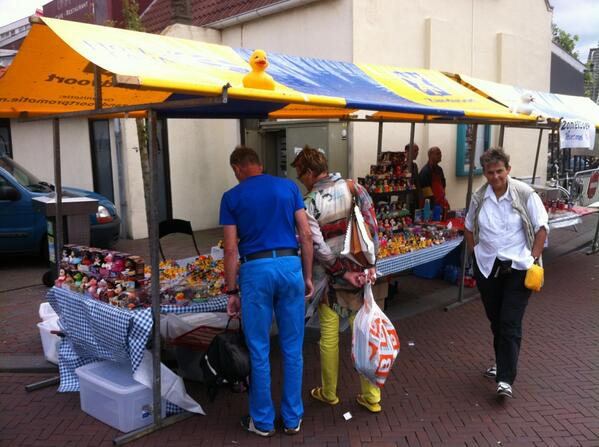 DesignDucks's tweet image. We staan vandaag op de #zomermarkt in #zandvoort! Prima weer en gezellig in het dorp!