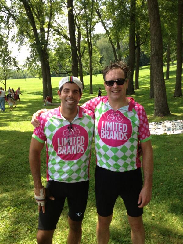 Anthony_Cugini's tweet photo. Pelotonia 2013 was awesome! So proud to be part of Limited Brands family! #onegoal #LBPeloton http://t.co/GtHhYneeSI
