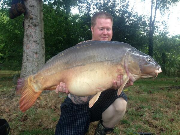 AddictiveBait's tweet image. Steve Smith with this impressive 48lb caught on our Spicy Plum topped with pink corn
