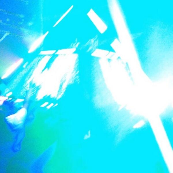 LITlighting's tweet image. #onemoretime #edm #yost instagram.com/p/c3dxptgo5U/