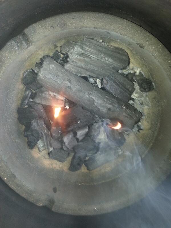 Je hebt #Houtskool en niet normaal gezuiverd  gekoold HOUT:-) #BBQ