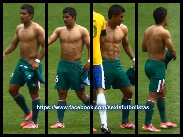 deportehot's tweet photo. jugador de Chivas !! http://t.co/2ufvXUmxt7