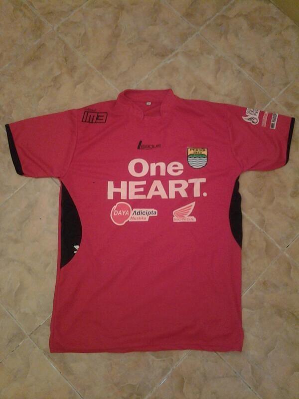 Har ini baju ukuran m <a href="/HryntoWijaya/">HARYANTO WIJAYA</a>