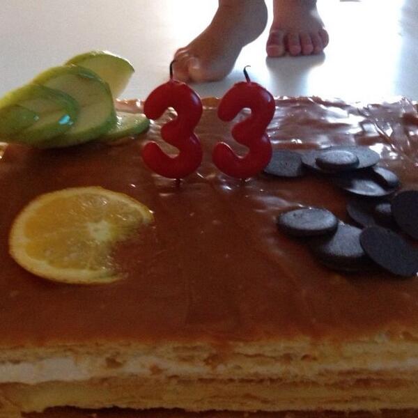 veca83's tweet photo. Increíble el cumple de mi hermanita jejejeje @vecaroldan @marilo_rs @servandomanuel http://t.co/yDwAluf2yC