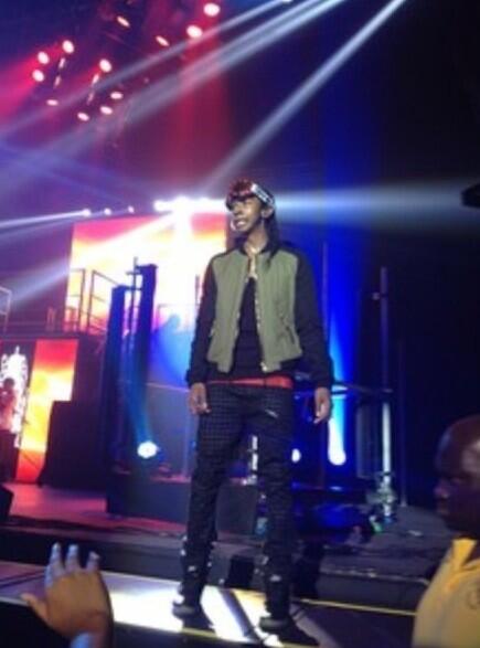 RayRay_Day tweet picture